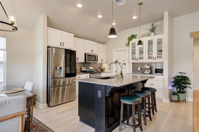 1518 Flint Hills Street, Norman, OK 73069