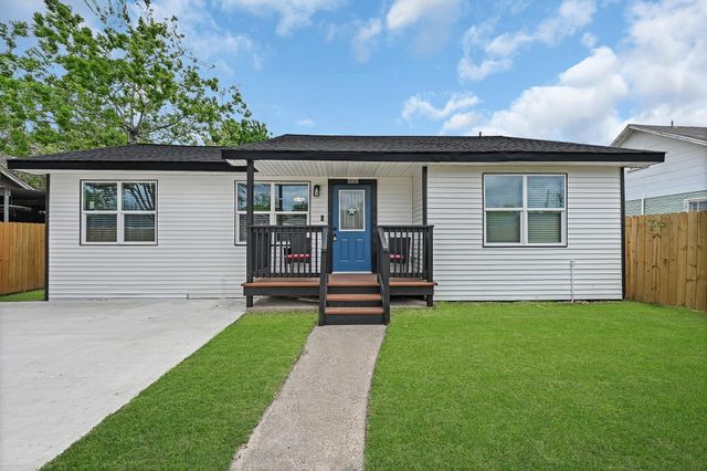 4406 Edison Street, Houston, TX 77009