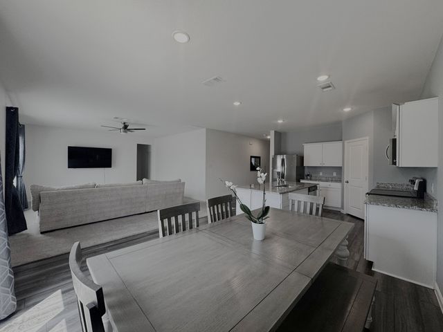 1405 Escondido Drive, Fort Worth, TX 76052