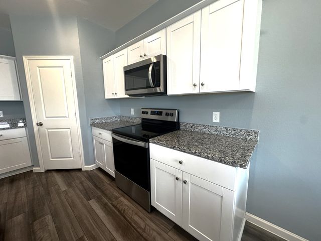1405 Escondido Drive, Fort Worth, TX 76052