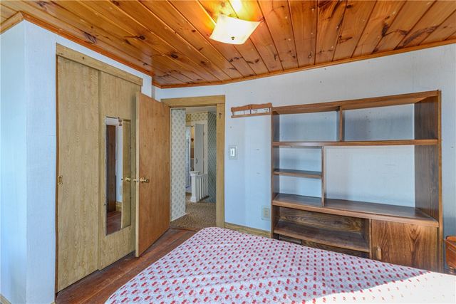 318 Mitchell's Lane, Middletown, RI 02871