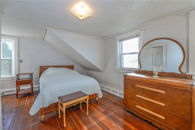 318 Mitchell's Lane, Middletown, RI 02871