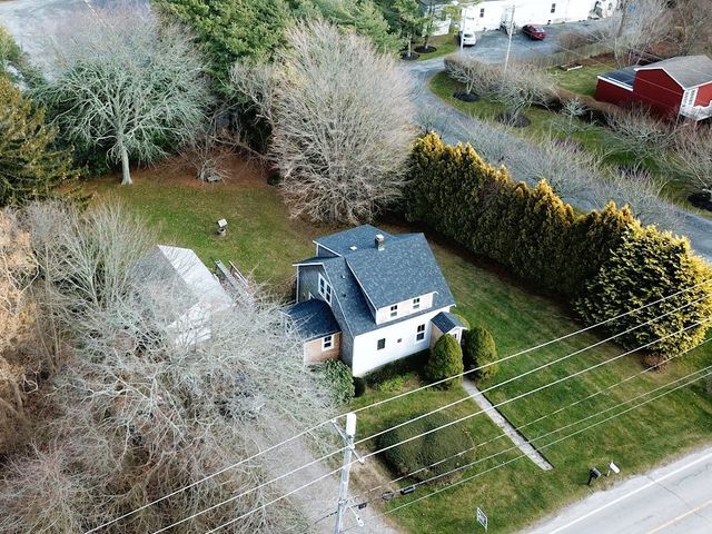 318 Mitchell's Lane, Middletown, RI 02871