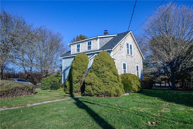 318 Mitchell's Lane, Middletown, RI 02871