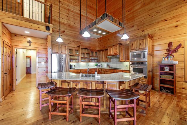 3365 Bayou Dularge Rd, Theriot, LA 70397