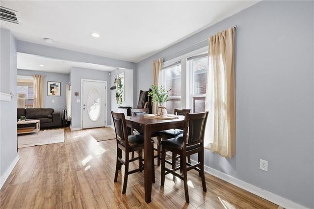 3308 Tracy Avenue, Kansas City, MO 64109