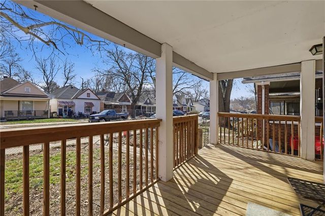 3308 Tracy Avenue, Kansas City, MO 64109