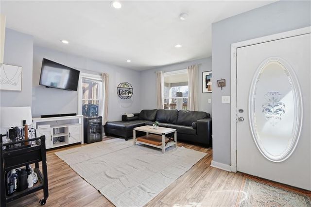 3308 Tracy Avenue, Kansas City, MO 64109