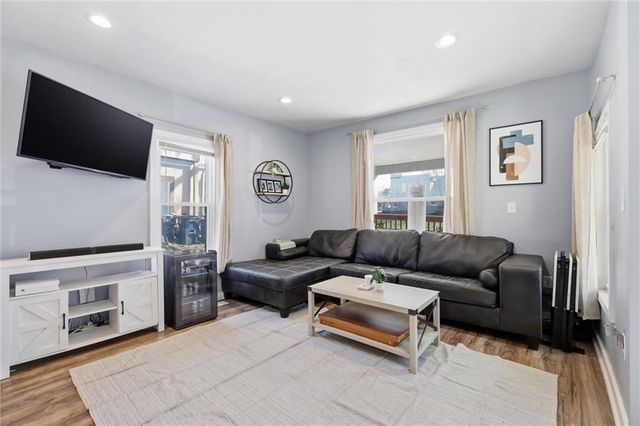 3308 Tracy Avenue, Kansas City, MO 64109