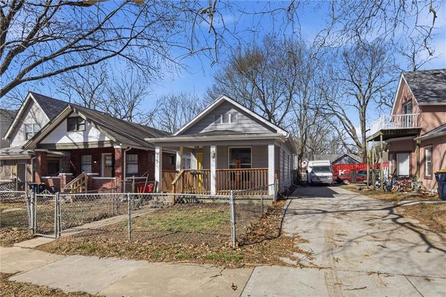 3308 Tracy Avenue, Kansas City, MO 64109