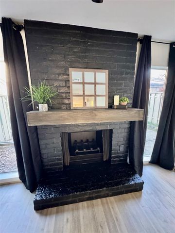 2329 W Settlers Way, The Woodlands, TX 77380