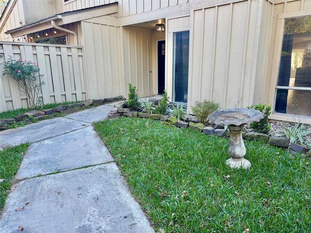 2329 W Settlers Way, The Woodlands, TX 77380