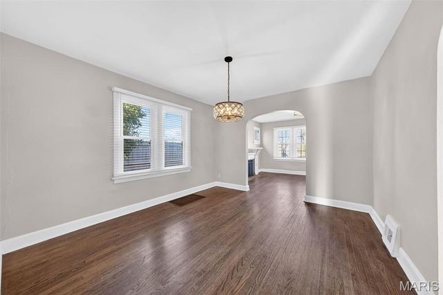 8932 Moritz Avenue, Brentwood, MO 63144