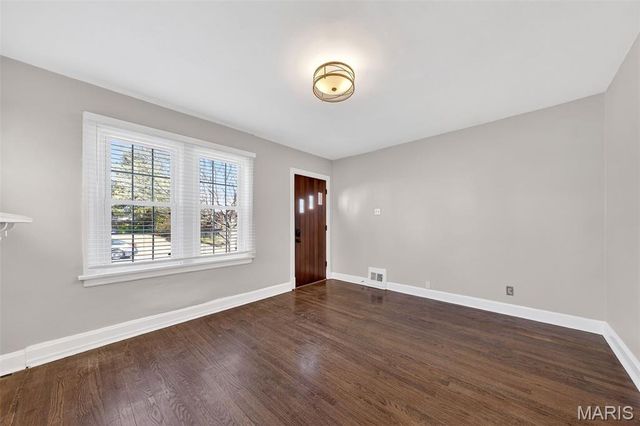 8932 Moritz Avenue, Brentwood, MO 63144