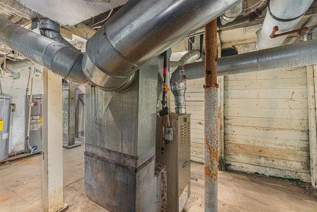 410 Division Street, Benton Harbor, MI 49022