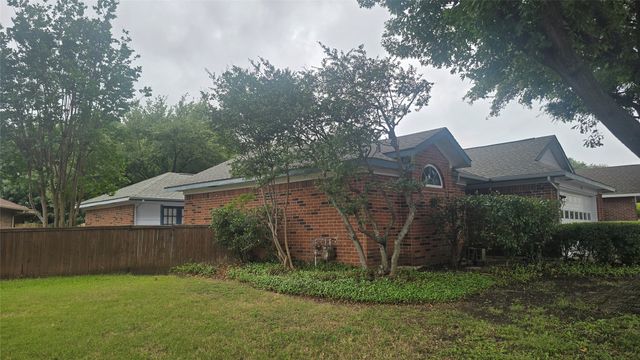 3110 Big Oaks Drive, Garland, TX 75044