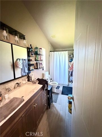 2075 Cambridge Way, Santa Maria, CA 93454