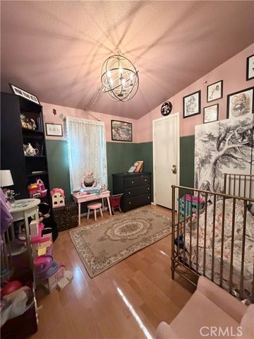 2075 Cambridge Way, Santa Maria, CA 93454