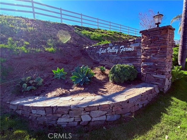 2075 Cambridge Way, Santa Maria, CA 93454