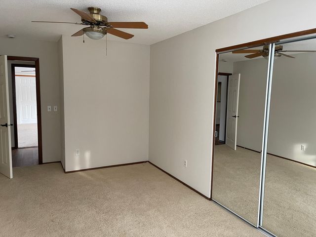 7942 Timber Lake Drive, Eden Prairie, MN 55347