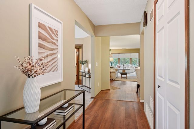 7942 Timber Lake Drive, Eden Prairie, MN 55347