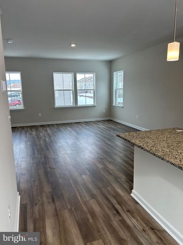 113 KINCADE CT, Martinsburg, WV 25401