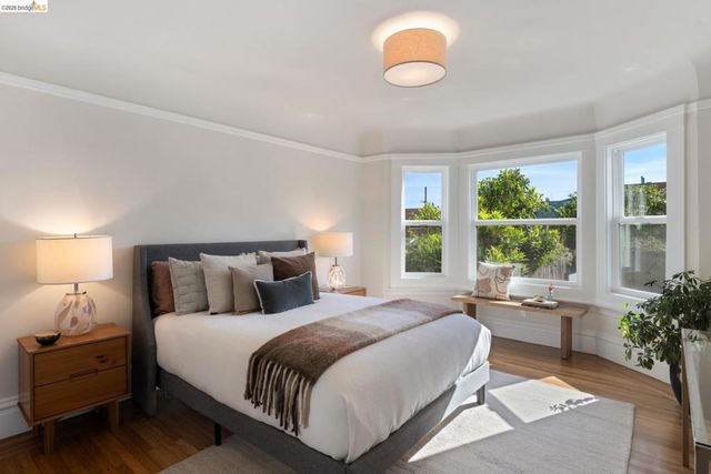 230 Ashton Ave, San Francisco, CA 94112