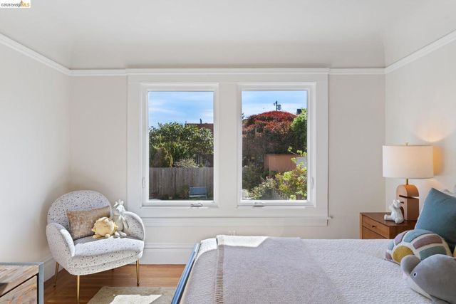 230 Ashton Ave, San Francisco, CA 94112