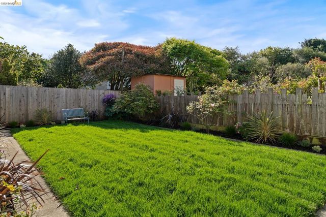 230 Ashton Ave, San Francisco, CA 94112