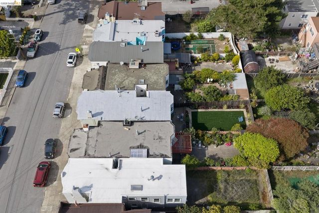 230 Ashton Ave, San Francisco, CA 94112