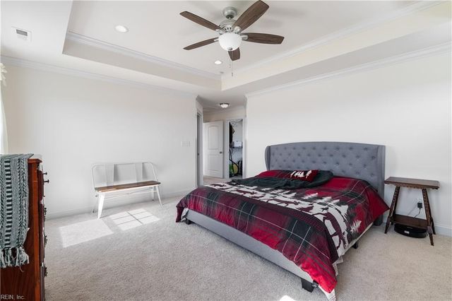 300 Farmstead LOOP, Moyock, NC 27958