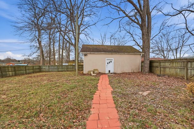 221 Apple Way, Frankfort, KY 40601