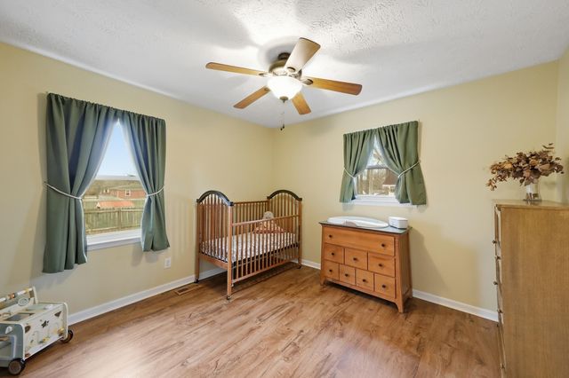 221 Apple Way, Frankfort, KY 40601