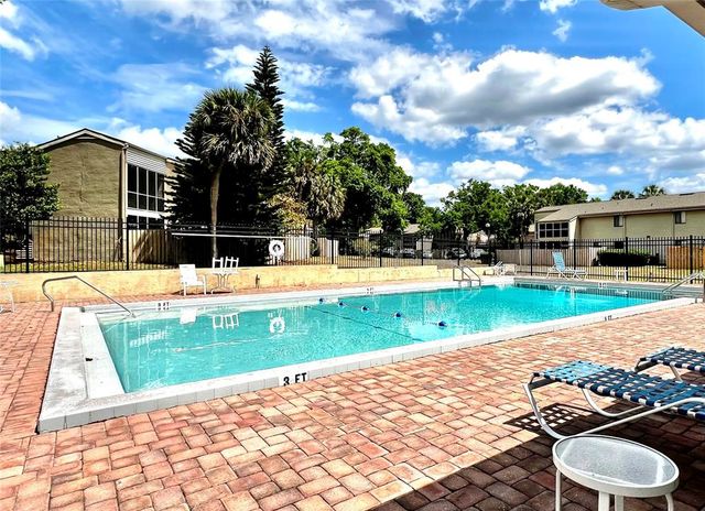 1409 OAK PLACE H, Apopka, FL 32712