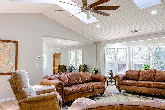 5571 Garden Valley Rd, Garden Valley, CA 95633