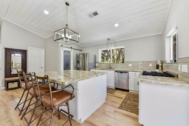 5571 Garden Valley Rd, Garden Valley, CA 95633