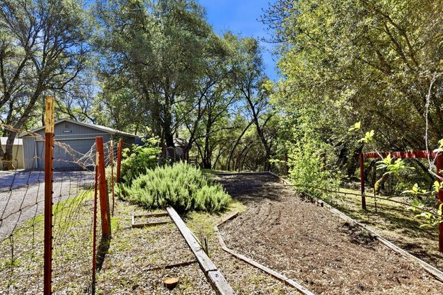 5571 Garden Valley Rd, Garden Valley, CA 95633