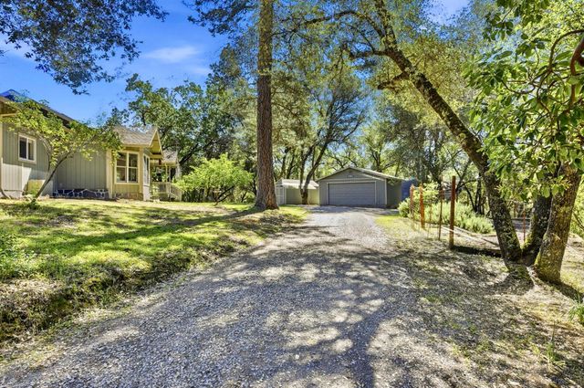 5571 Garden Valley Rd, Garden Valley, CA 95633