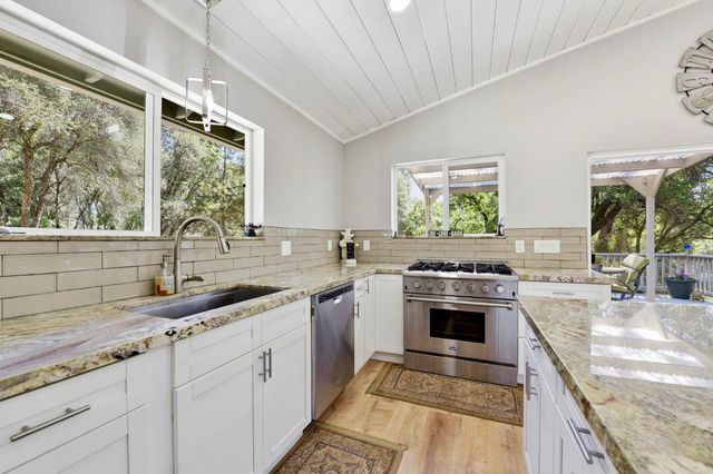 5571 Garden Valley Rd, Garden Valley, CA 95633