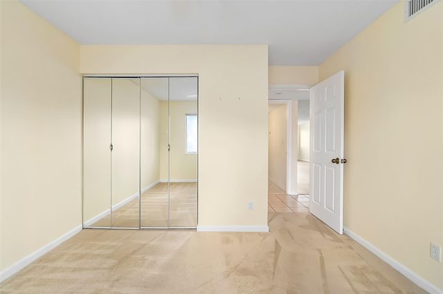 7334 Devon Dr 108, Tamarac, FL 33321