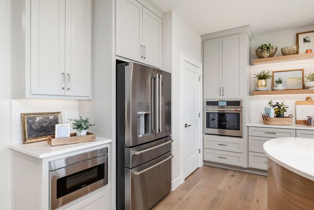 4133 E Vintage Point Drive, Rogersville, MO 65742