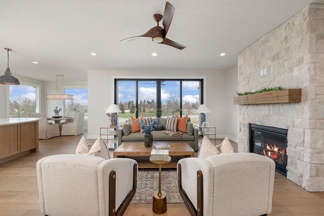 4133 E Vintage Point Drive, Rogersville, MO 65742