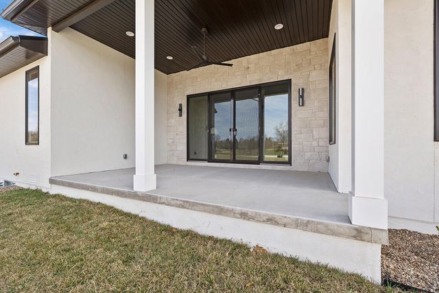 4133 E Vintage Point Drive, Rogersville, MO 65742