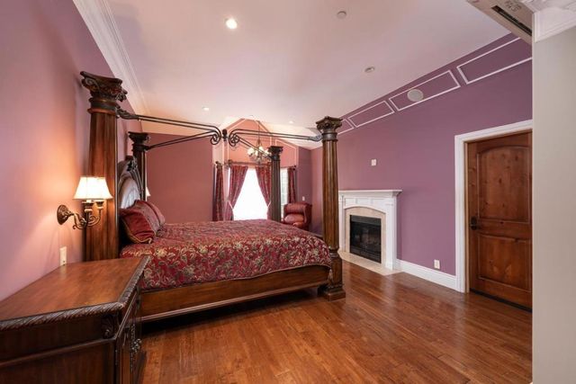 1512 Highway Road, Burlingame, CA 94010