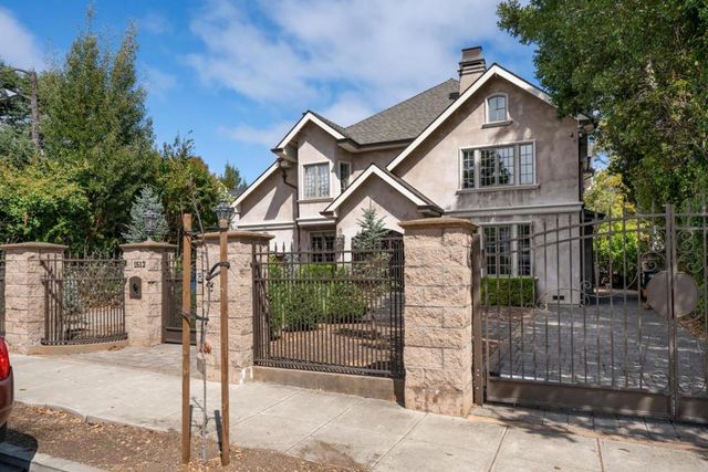 1512 Highway Road, Burlingame, CA 94010