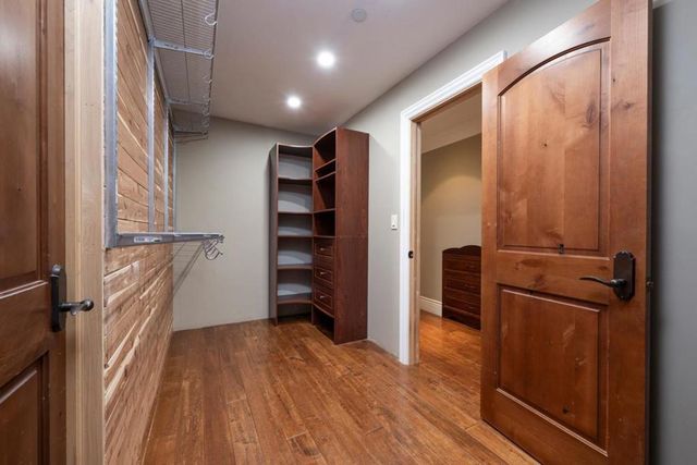 1512 Highway Road, Burlingame, CA 94010