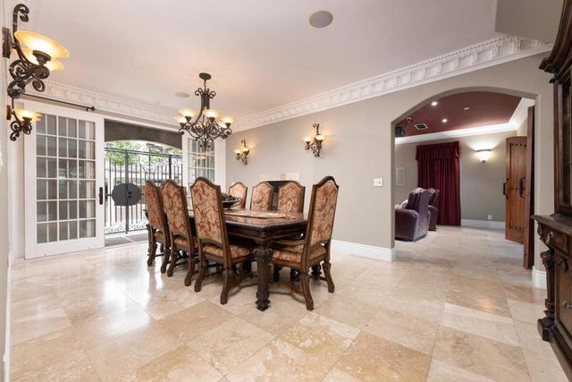 1512 Highway Road, Burlingame, CA 94010
