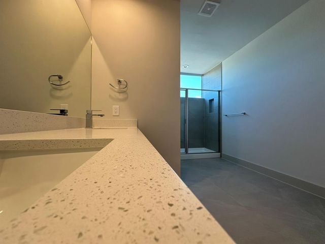 6804 Troya Lane, Houston, TX 77092