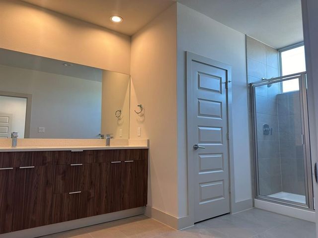 6804 Troya Lane, Houston, TX 77092