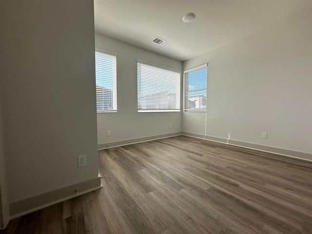 6804 Troya Lane, Houston, TX 77092
